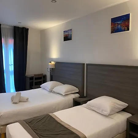 Отель Chatillon 2*